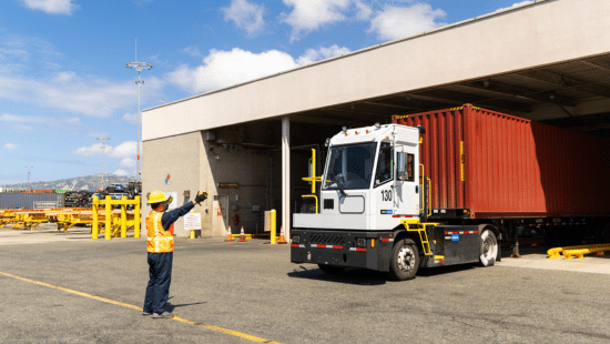 Advanced Terminal Tractor Maneuvering Techniques for Experienced Operators