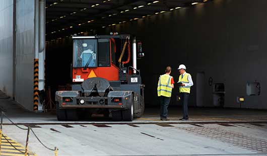 Essential Terminal Tractor Operator Training: Ensuring Safety and Efficiency