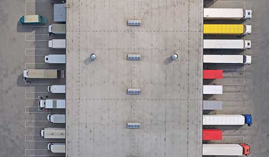From Ports to Warehouses: Matching Your Operation with the Right Tractor